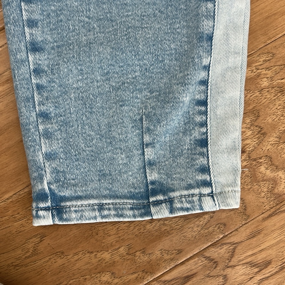 Wit & Wisdom Barrel Jeans - Picture 10 of 11